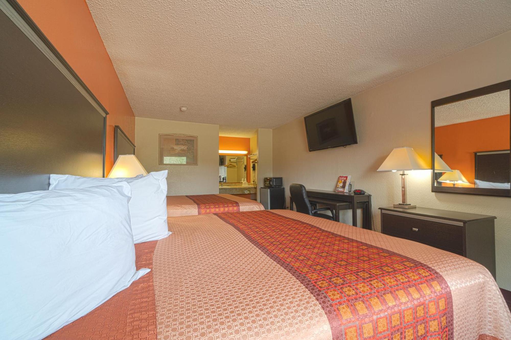 Regency Inn & Suites By Oyo Bay City Tx ภายนอก รูปภาพ